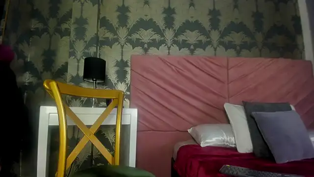 VictoriaQueen Fg online show from 12-03-25, 07:35