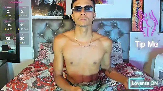 xxKamadevaxx online show from 04-10-26, 12:56