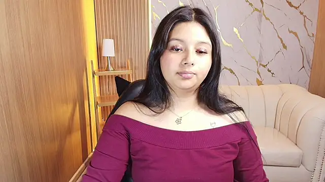 Snapshot of mia_hot_tf chatting on 09-30-25, 01:28 mia hot tf online show from 09-30-25, 01:28