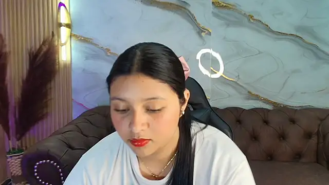Snapshot of mia_hot_tf chatting on 09-25-25, 08:26 mia hot tf online show from 09-25-25, 08:26