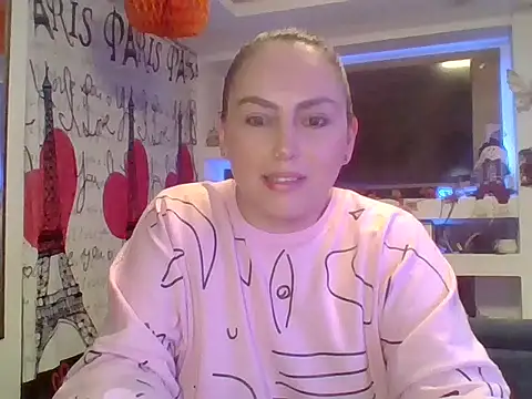 Snapshot of Venusina_07 chatting on 10-25-25, 07:51 Venusina 07 online show from 10-25-25, 07:51