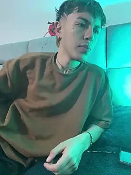 Snapshot of NaytonFreeman chatting on 02-09-26, 12:25 NaytonFreeman online show from 02-09-26, 12:25