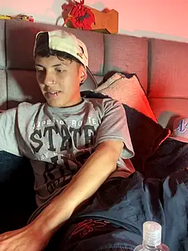 NaytonFreeman online show from 12-15-25, 11:27