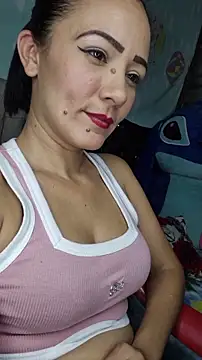 Lhia  online show from 01-14-26, 09:07