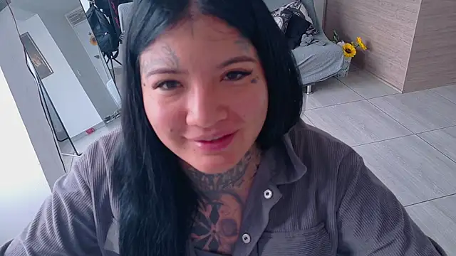 Unatatuada online show from 10-11-25, 12:39