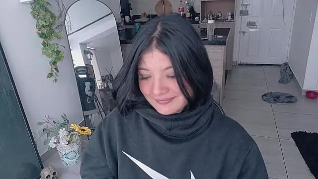 Unatatuada online show from 11-05-25, 07:17