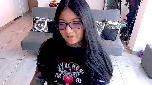 Unatatuada online show from 01-14-26, 06:33