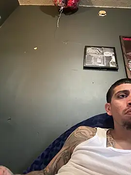 Snapshot of busnfatnutsLildee chatting on 02-17-26, 09:34 busnfatnutsLildee online show from 02-17-26, 09:34