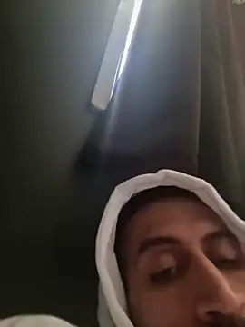 Snapshot of busnfatnutsLildee chatting on 03-03-26, 04:36 busnfatnutsLildee online show from 03-03-26, 04:36