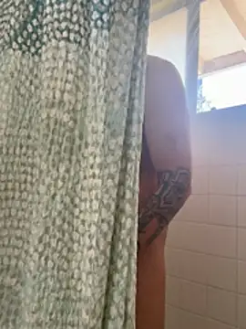 Snapshot of busnfatnutsLildee chatting on 02-02-26, 07:46 busnfatnutsLildee online show from 02-02-26, 07:46