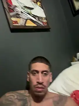 Snapshot of busnfatnutsLildee chatting on 02-11-26, 04:45 busnfatnutsLildee online show from 02-11-26, 04:45