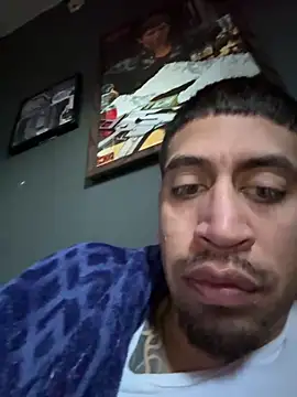 Snapshot of busnfatnutsLildee chatting on 02-18-26, 03:52 busnfatnutsLildee online show from 02-18-26, 03:52