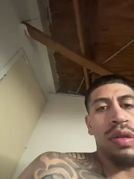 Snapshot of busnfatnutsLildee chatting on 02-11-26, 04:51 busnfatnutsLildee online show from 02-11-26, 04:51