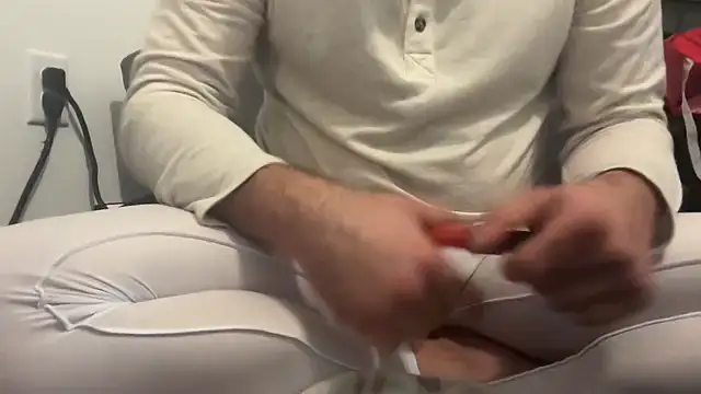 jasoncali305 online show from 10-12-25, 03:35