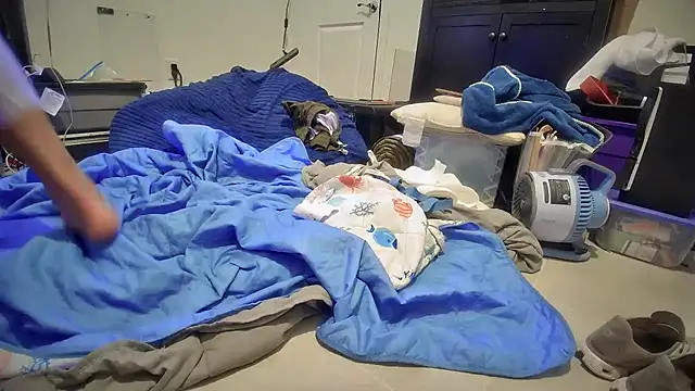 jasoncali305 online show from 11-29-25, 09:42