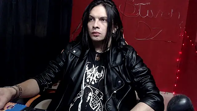 Snapshot of stvn_hot chatting on 02-12-26, 06:13 stvn hot online show from 02-12-26, 06:13