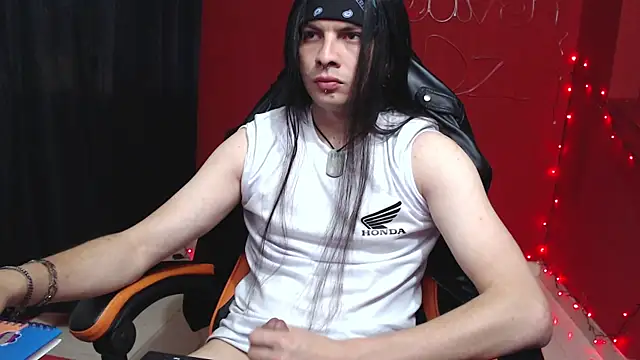 Snapshot of stvn_hot chatting on 01-14-26, 08:29 stvn hot online show from 01-14-26, 08:29