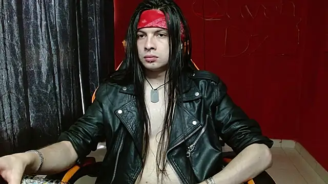 Snapshot of stvn_hot chatting on 10-17-25, 08:10 stvn hot online show from 10-17-25, 08:10