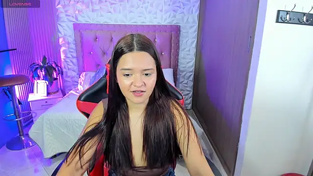 sarai mv1 online show from 11-25-25, 01:55