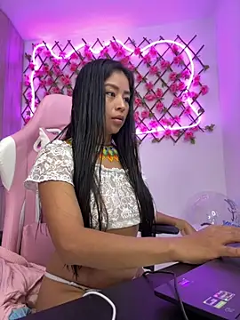 RaquelOficial online show from 10-01-25, 01:37