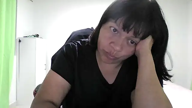 adri89-g online show from 07-01-26, 04:35