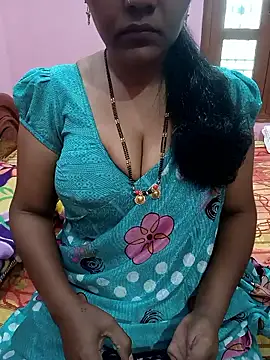 Snapshot of KannadaTamilTeluguBeauty chatting on 06-15-26, 03:40 KannadaTamilTeluguBeauty online show from 06-15-26, 03:40