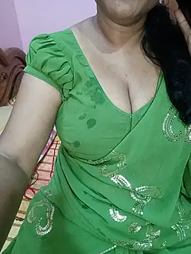 Snapshot of KannadaTamilTeluguBeauty chatting on 06-20-26, 06:02 KannadaTamilTeluguBeauty online show from 06-20-26, 06:02