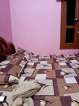 Snapshot of KannadaTamilTeluguBeauty chatting on 02-22-26, 04:41 KannadaTamilTeluguBeauty online show from 02-22-26, 04:41