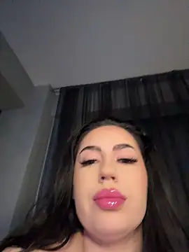 Andrestarr online show from 06-19-26, 07:41