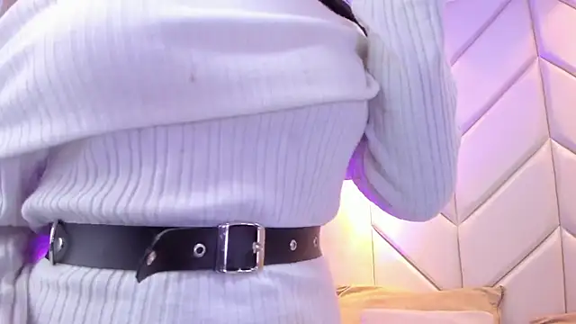 AishaValcazar online show from 02-27-26, 04:01