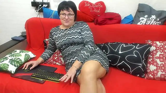 KittyCharm online show from 01-06-26, 10:58