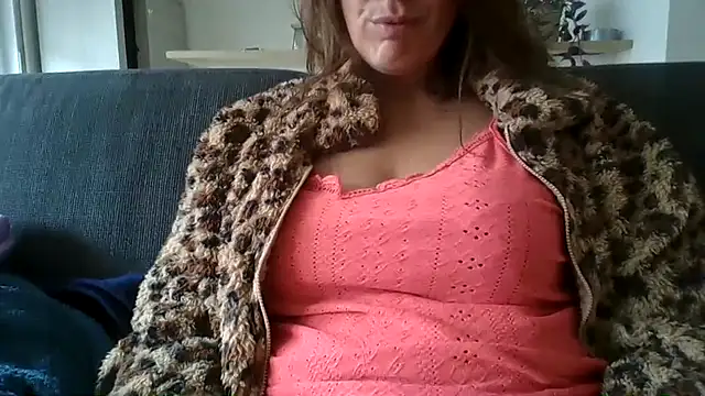 samantaatw online show from 09-17-25, 11:01