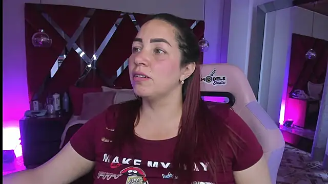 alexiaystive3 online show from 11-03-25, 07:06