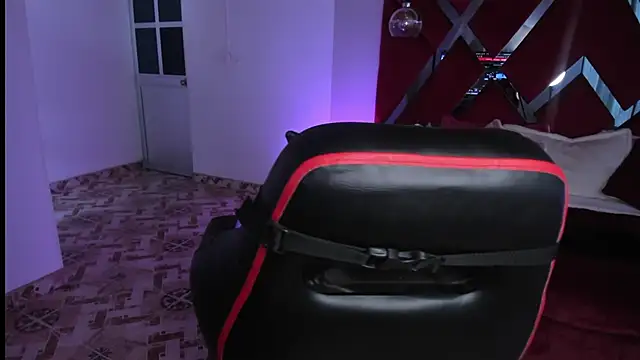 alexiaystive3 online show from 11-07-25, 07:18