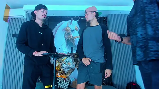 Snapshot of Iam_Steven chatting on 10-03-25, 12:06 Iam Steven online show from 10-03-25, 12:06