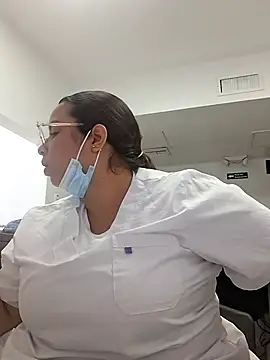 Aliciabloom online show from 01-16-26, 10:58