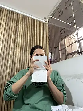 Almaazz online show from 02-28-26, 01:22