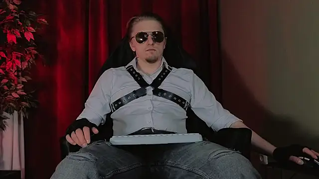 Vincent Hardman online show from 03-26-26, 08:18