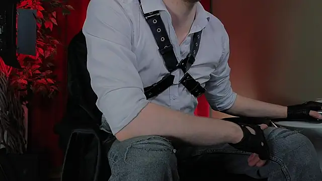 Vincent Hardman online show from 04-11-26, 08:12