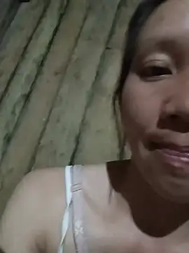 Snapshot of bonnie-00 chatting on 05-22-26, 02:15 bonnie-00 online show from 05-22-26, 02:15