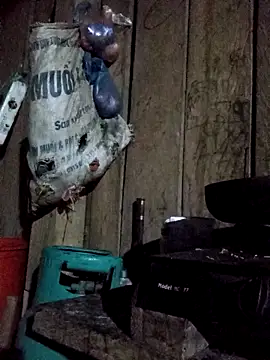 bonnie-00 online show from 12-20-25, 12:19