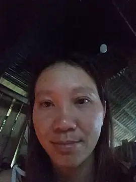 Snapshot of bonnie-00 chatting on 07-15-26, 11:56 bonnie-00 online show from 07-15-26, 11:56