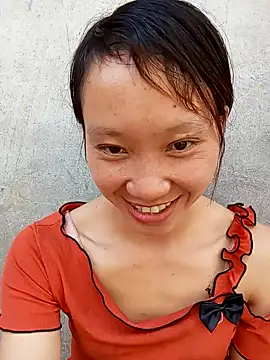 Snapshot of bonnie-00 chatting on 10-13-25, 03:41 bonnie-00 online show from 10-13-25, 03:41