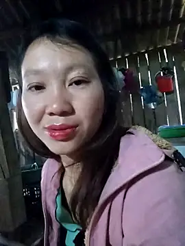 bonnie-00 online show from 12-20-25, 12:13