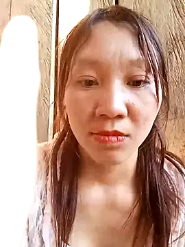 Snapshot of bonnie-00 chatting on 05-13-26, 10:55 bonnie-00 online show from 05-13-26, 10:55