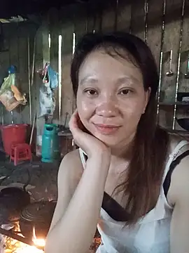 Snapshot of bonnie-00 chatting on 07-14-26, 11:00 bonnie-00 online show from 07-14-26, 11:00