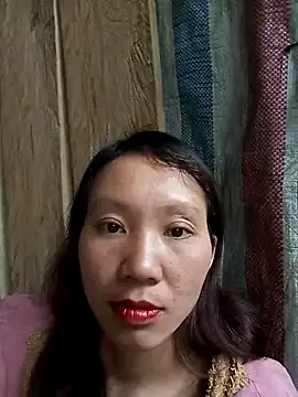 Snapshot of bonnie-00 chatting on 09-29-25, 02:51 bonnie-00 online show from 09-29-25, 02:51