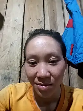 Snapshot of bonnie-00 chatting on 09-16-25, 11:22 bonnie-00 online show from 09-16-25, 11:22