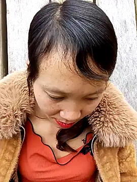 bonnie-00 online show from 11-21-25, 07:18