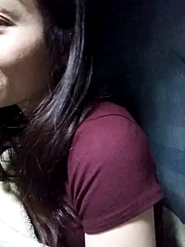 bonnie-00 online show from 11-13-25, 03:49